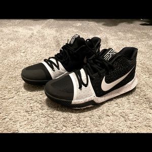 Nike Kylie 3 TB, black and white size 11. Almost brand new, worn 3 times. No box